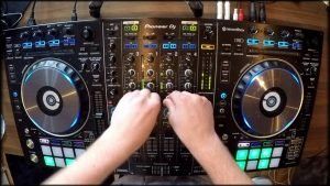 Curso de DJ y musicalización