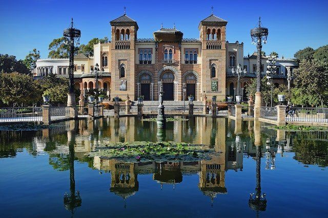cursos de español en sevilla
